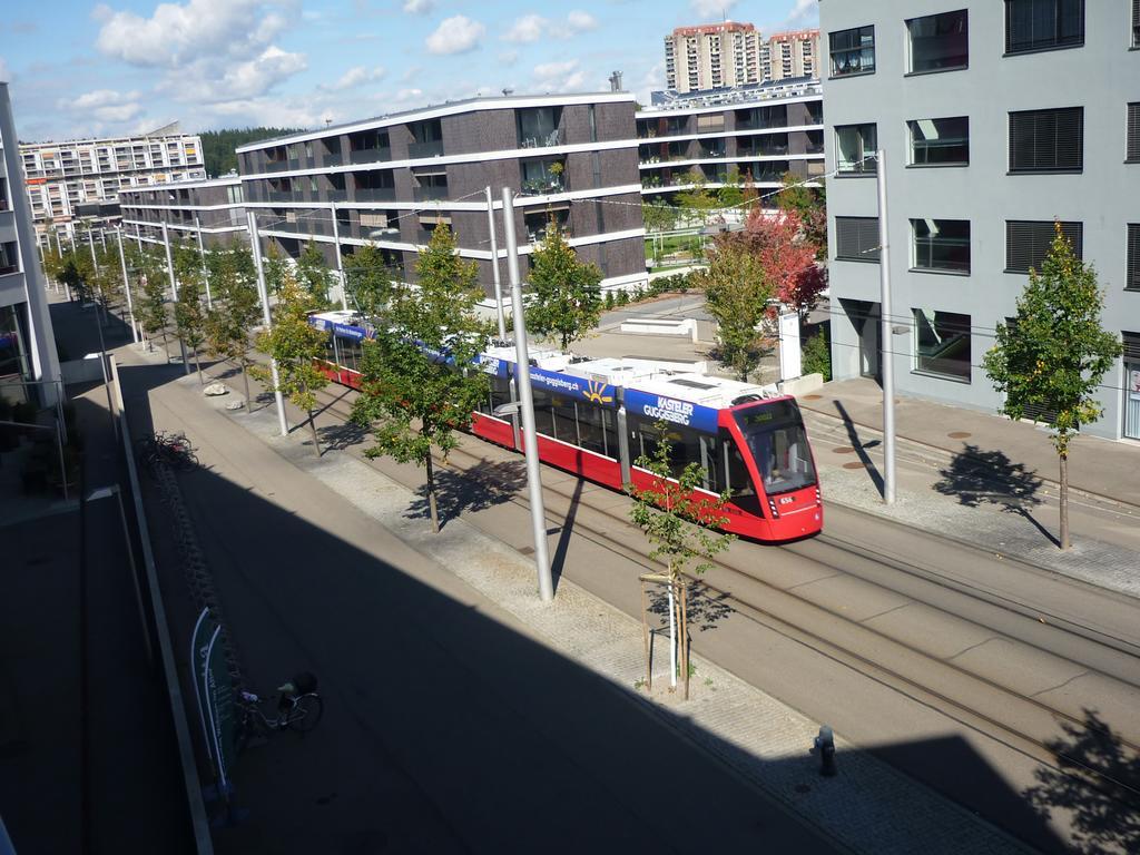 Residenz Senevita Westside Bern Szoba fotó