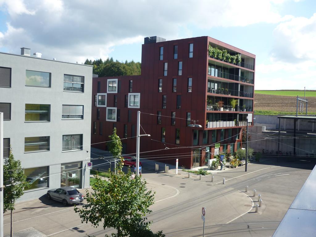 Residenz Senevita Westside Bern Szoba fotó